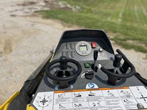 Minicargadora de Alto Rendimiento WACKER NEUSON SM100 - Product Image 5