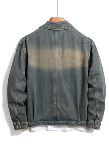 แจ็กเก็ตยีนส์แบบย้อนยุคของผู้ชายผ้าคอตตอน100% โอเวอร์ไซส์มีกระเป๋าซักลายจุดสำหรับฤดูใบไม้ผลิผลิตตามสั่ง - Product Image 6