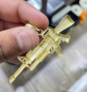 Colgante de Oro Amarillo Sólido de 10K con Diseño de Pistola AK-47, Colgante Largo, Regalo para Él, Oro Real de 10 Quilates, Regalo para Hombre, 6.6 Gramos - Product Image 4