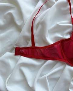 Conjunto de Lencería Sexy Rojo Sangre para Mujer, Bikini Convertible con Copa Triangular, Sin Varillas, Diseño Transpirable, Noches Románticas - Product Image 4