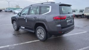 Auto Usado de Alto Rendimiento, TOYOTA LAND CRUISER 300 V6 VXR <span class=keywords><strong>ZX</strong></span> 2024, 7 Plazas, SUV, Listo para Enviar - Product Image 4