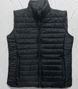 Blouson matelassé vintage en laine personnalisable avec logo brodé, capuche et motif patchwork 3D, service ODM/OEM disponible, taille XS pour l'hiver - Product Image 3