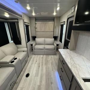 E-a-s-t To W-e-s-t A-l-t-a 1-9-0-0-M-M-K 2025 usado en venta - Product Image 6