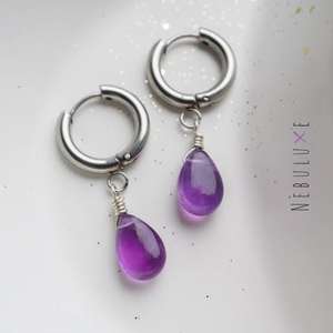 Nouvelles boucles d'oreilles tendance vintage en argent sterling 925, forme de pyramide, faites à la main, avec pierre de cristal de 8 mm, pendentif, paire, certifiées IGI, vente en gros - Product Image 5