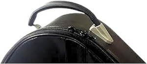 Étui à chapeau maçonnique-Instructions d'entretien en cuir noir Lavage à la main uniquement Type de fermeture Fermeture éclair Type d'ajustement Motif ajusté Solide - Product Image 4