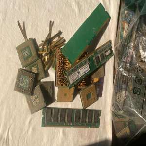 Chatarra de Procesador de Cerámica de CPU de la Mejor Calidad para la Recuperación de Oro, Chatarra de CPU Intel Usada, Funciones DDR DDR2 DDR3 DDR4 para Escritorio - Product Image 3