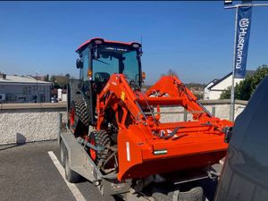 La mejor oferta para el nuevo tractor Kubota B5000DT 4WD. - Product Image 2
