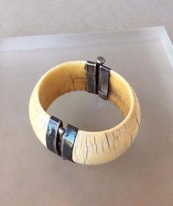 Bracelet d'os tribal Boho fait à la main Bracelet de manchette en laiton Vintage Incrustation Exportation en gros écologique pour la mode - Product Image 4