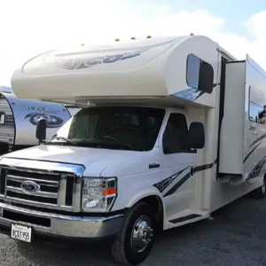 Autocaravana Usada en Excelentes Condiciones, J-A-Y-C-O G-R-E-Y RV 31DS, Modelo 2017, Alto Rendimiento, 36 pies de Largo, 2000 kg de Carga Útil, Color Oscuro, en Venta - Product Image 1