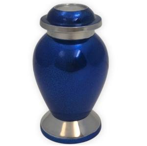 Urnas de cremación de recuerdo de latón con diseño de flor y hoja de Esmeralda grabada Urnas funerarias de metal de alta calidad. - Product Image 4