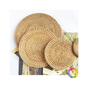 Juego de manteles individuales de ratán tejidos a mano, placas de cargador decorativas, decoración de mesa de comedor rústica, colgante de pared para eventos y hogar - Product Image 1