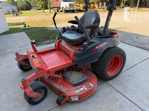 Tondeuse à gazon Kubota à rayon de braquage nul - Product Image 3