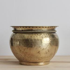 Jarrón Decorativo de Metal de Lujo para Decoración del Hogar |   Florero Moderno de Latón para Uso en Hoteles - Product Image 6