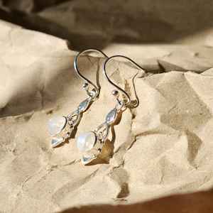 Pendientes de Piedra Lunar en Plata de Ley Chapada en Oro, Joyería Elegante Hecha a Mano para Bodas y Fiestas, Regalo para Ella - Product Image 3
