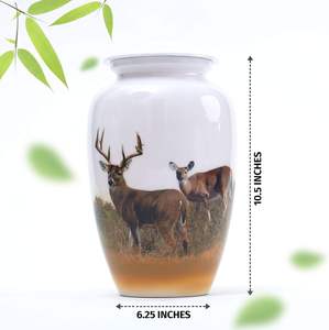 Urne funéraire de pâturage de cerf peinte à la main | Urne commémorative adulte de cendres humaines, enterrement, urnes funéraires (grande urne adulte) - Product Image 2