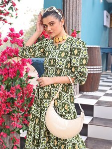 Premium Readymade Traditionnel Georgette Western Robe Midi Tissu Crêpe Conception Imprimée Manches Trois Quarts Caractéristique À Séchage Rapide - Product Image 4