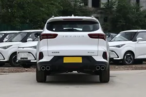 X70เจ็ท SUV ขนาดกลางแบบใหม่2024 1.5T เกียร์ธรรมดา5ที่นั่งรถใหม่156PS