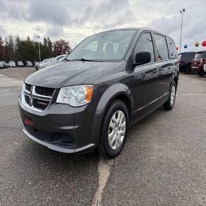 Dodge Grand Caravan SE 2019 en parfait état - Product Image 1
