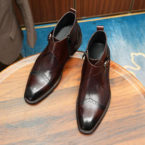 Bottes en cuir de mouton marron de luxe, au-dessus du genou, avec surface imperméable et doublure anti-humidité pour le froid et les occasions formelles - Product Image 2