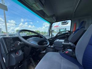 Camion benne basculante ISU ZU 2023 d'occasion, blanc, 260 CV Diesel, 662 km, propulsion arrière - Product Image 2