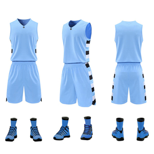 Uniforme de basket-ball réversible personnalisé, maillot à séchage rapide avec short en mesh, taille plus, 100% polyester, design de logos personnalisés - Product Image 4