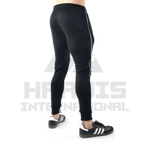 สีทึบโลโก้ที่กําหนดเองเสื้อผ้าผู้ชายแห้งเร็ว Joggers ผู้ชาย | ขายตรงจากโรงงานราคาต่ํา Joggers ผู้ชายแบบสบายๆ - Product Image 3