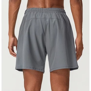 กางเกงขาสั้นผ้าโพลีเอสเตอร์ลำลองสำหรับผู้ชายชุดออกกำลังกายในยิมดีไซน์แตกต่างกันสำหรับฤดูร้อน - Product Image 2