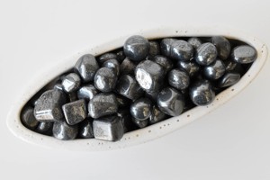 Piedras de Hematita Natural al por Mayor, 1 kg, Piedras de Cristal Curativas Puras para Meditación y Decoración - Product Image 4