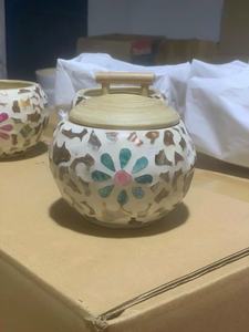 โถไม้ไผ่พรีเมี่ยมพร้อมดีไซน์หอยมุกและเปลือกไข่ที่สมบูรณ์แบบสำหรับการจัดเก็บที่ไม่ซ้ำใครและยั่งยืน - Product Image 5