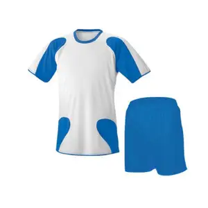 Groothandel Nieuw Seizoen Voetbal 100% Polyester Custom Team Dragen Met Logo Voetbal Uniformen Nieuwe Aankomst Best Verkopende Voetbal Uniformen