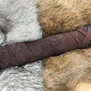 Hacha de hacha empanada hecha a mano personalizada con funda de piel de vaca y cuero Rapping en el mango Diseño de hacha personalizable - Product Image 5