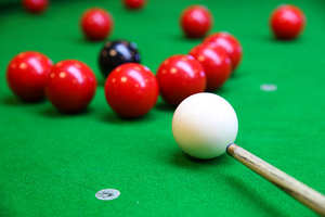 Juego de Bolas de Billar de Resina Top Sports, 16 Bolas de Repuesto de Tamaño Reglamentario de 2-1/4\" para Mesa de Billar, Bolas de Snooker y Billar - Product Image 3