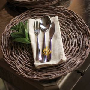 Nouvelle Collection de napperons ronds en rotin meilleure qualité taille personnalisée pour la maison cuisine Table décoration rotin chargeur plaque en vente - Product Image 5