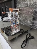 Nouvelle machine à expresso professionnelle commerciale, double chaudière en acier inoxydable, pression de 9 bars, fonctionnement semi-automatique, économie d'énergie