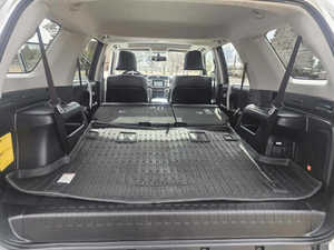 Voiture d'occasion abordable Toyota 4Runner Limited 2017 conduite à gauche - Product Image 4