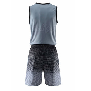 Uniforme de baloncesto de diseño personalizado privado Equipo Logotipo personalizado Etiqueta Precio competitivo Uniforme de baloncesto - Product Image 2