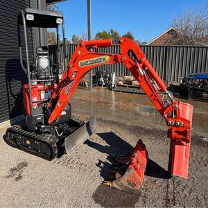 Mini pelle U17-3 Kubota à haut rendement avec moteur à noyau pour les projets d'aménagement paysager de chantiers de construction et l'agriculture - Product Image 4