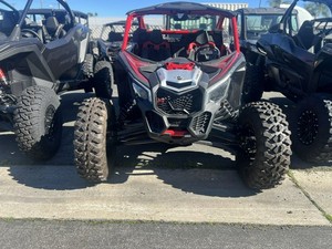 Offre Spéciale 2025 Can-Am Maverick X3 X RS Turbo RR Rouge Vif & Argent Hyper Véhicule Utilitaire Tout-Terrain Côte à Côte à Vendre avec Garantie - Product Image 2