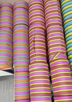 Tissus personnalisés en polypropylène 100 % recyclé, techniques de tissage non tissé, motifs personnalisés, écologiques, 160-230 g/m², rayures, tissus sur mesure