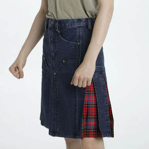 Pantalon hybride en denim Kilt avec plis écossais Kilt moderne unique pour homme avec bretelles réglables - Product Image 3