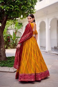 NOUVELLE COLLECTION DE LEHNGA CHOLI NAVRATRI AVEC DUPATTA ET BLOUSE IMPRIMÉES NUMÉRIQUEMENT - Product Image 6