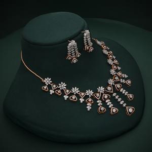 Ensemble de collier pour femme en or 18 carats de luxe élégant avec diamant naturel rond taille brillant, collection de bijoux certifiée par un tiers - Product Image 2