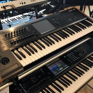 NOUVEAU Ventes+Ko-rg Kron os X 88 touches Workstation de musique Synthétiseur Piano avec prise USB - Product Image 1