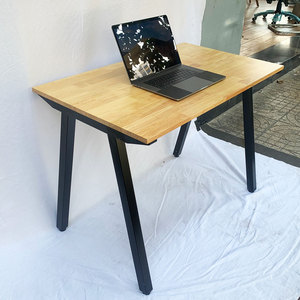 HBPL001 Escritorio para Computadora de Madera de Caucho de 100x60cm con Sistema PLY y Patas de Ensamblaje - Product Image 5