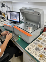 Espectrómetro XRF de Sobremesa Aurispec con Bomba de Vacío Externa No Destructiva EDX-V61G Amptek SDD Analizador de Gemas 0-50eV Zafiro