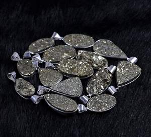 จี้รูปแร่ไพไรต์สีทองห้อยจี้เงินสเตอร์ลิงจี้จี้เครื่องประดับสร้อยคอสำหรับผู้หญิง - Product Image 5