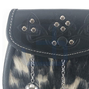 Bolsa deportiva de cuero con cremallera de último diseño al por mayor, elegante bolsa deportiva impermeable de cuero auténtico con logotipo impreso a bajo precio - Product Image 5
