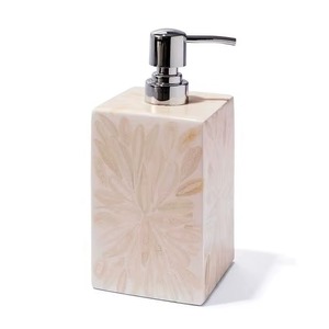 Dispensador de loción en cobre con acabado de chocolate antiguo Perfecto para accesorios de baño elegantes y botella de jabón líquido - Product Image 1