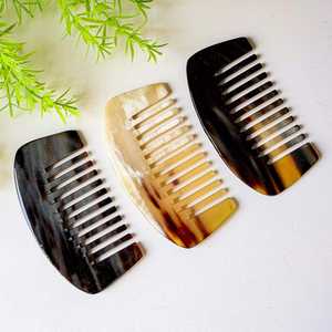 Peigne en corne de buffle naturel de qualité supérieure, écologique, fait à la main, pour salon, pour cheveux bouclés - Product Image 2