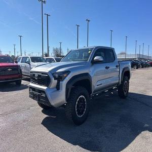 Toyota Tacoma 2025 en parfait état - Product Image 2
